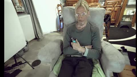 jeff online show from October 27, 6:49 am