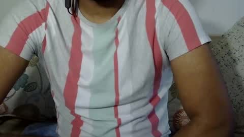 J10004246 online show from December 14, 8:40 pm