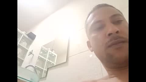 155decuzinho online show from January 19, 6:05 am