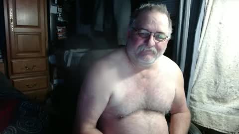 Snapshot of 1dusty60 chatting on January 11, 10:51 am 1dusty60 online show from January 11, 10:51 am