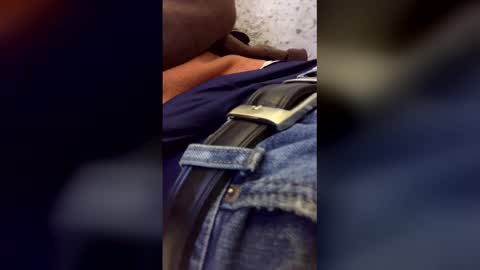 1horney online show from December 20, 7:04 am