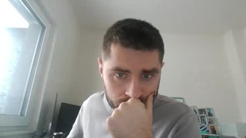 kam online show from January 13, 8:30 am