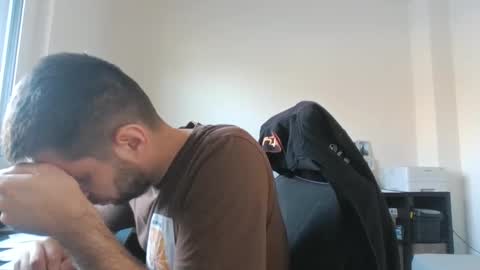 Snapshot of 1kamilkamil11 chatting on February 21, 9:56 am kam online show from February 21, 9:56 am