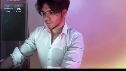 1roberttt online show from October 28, 9:28 pm