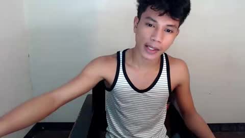 1sweetloverxx online show from October 18, 11:37 am