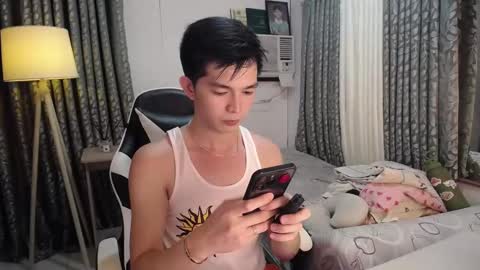 Max online show from December 29, 12:01 pm