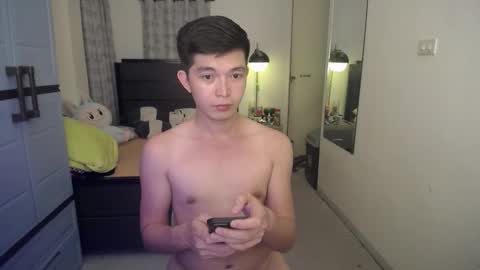 Max online show from October 10, 3:28 pm