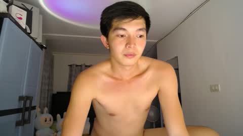 Max online show from March 4, 10:24 am