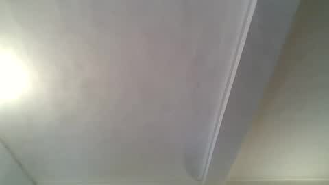 22esserre online show from April 17, 12:08 pm