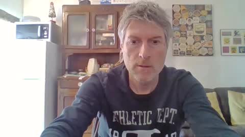 22esserre online show from February 28, 11:14 am