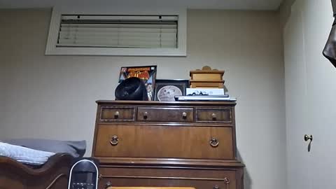 22yrsold7inch online show from January 18, 7:54 am