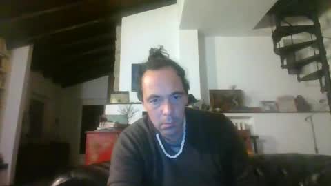 27lv27 online show from December 9, 11:51 pm