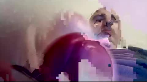 2inchmushroomhead online show from February 9, 4:07 pm