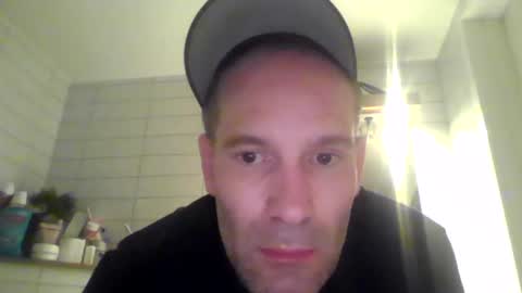 32Scandinavian online show from June 25, 7:07 pm