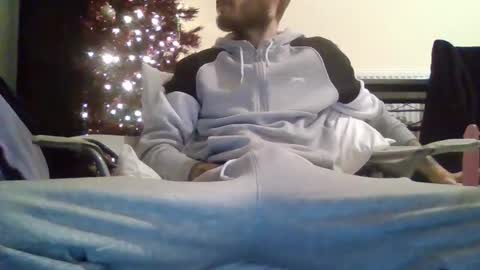 420feetloverr420 online show from November 29, 6:37 am