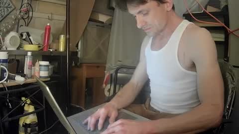 Snapshot of 4u2keeplockedup chatting on October 10, 11:04 am 4u2keeplockedup online show from October 10, 11:04 am
