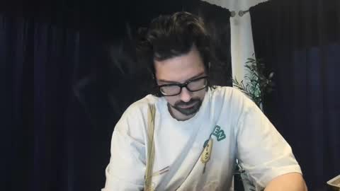 XXXtra Sauce online show from December 10, 1:55 pm