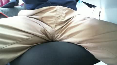 Snapshot of 555tony555 chatting on March 5, 12:16 am 555tony555 online show from March 5, 12:16 am