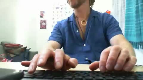 Snapshot of 555tony555 chatting on January 16, 9:40 pm 555tony555 online show from January 16, 9:40 pm