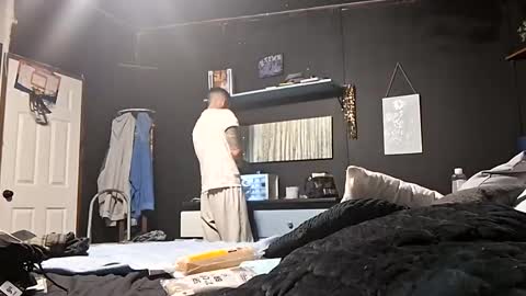 7lairddip online show from February 25, 6:58 am