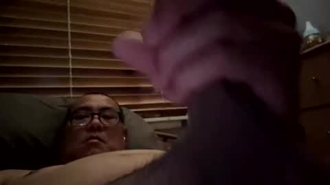 Liyans lover online show from April 9, 3:26 am