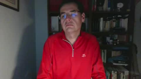 8age online show from January 7, 11:35 pm