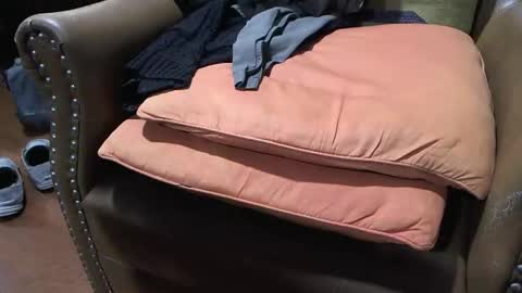 ShyGuy98 online show from March 28, 2:23 am