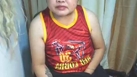 _airakim_ online show from October 24, 8:27 am