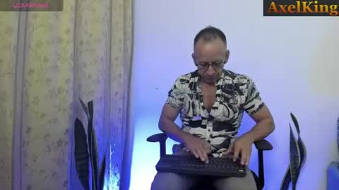 Axel online show from July 16, 12:01 pm