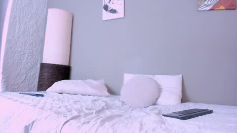 _axelking_ online show from October 8, 11:58 am