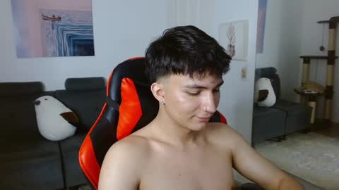 B L A K E online show from March 8, 8:46 pm