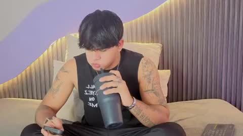 _demon1 online show from June 5, 3:00 am