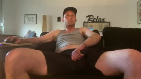 _fickerr online show from May 9, 6:09 pm