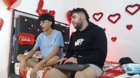 JHOSSUA  VALERIO online show from February 17, 1:48 am