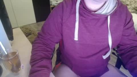 Snapshot of _kitsu_ chatting on March 12, 11:20 am _kitsu_ online show from March 12, 11:20 am