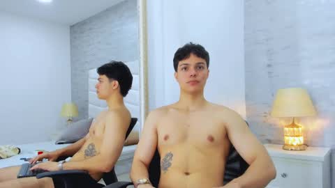 Noah Heyden online show from January 25, 1:41 pm