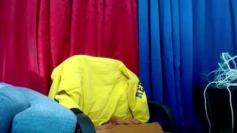 _skyleer_ online show from January 5, 11:30 pm