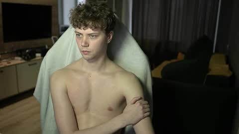 OLIVERERENMARCUSpvt is open online show from April 6, 1:12 pm