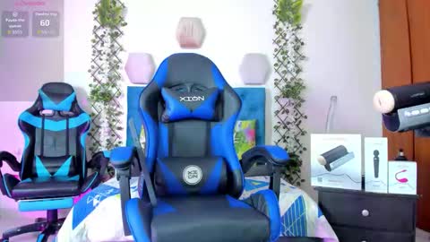 Snapshot of _taylor_black chatting on September 30, 12:17 am Taylor online show from September 30, 12:17 am