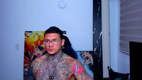 ThadeoWolf online show from October 14, 12:39 am