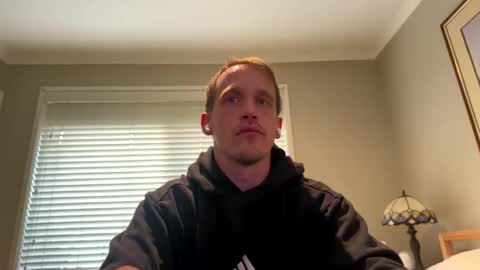 Kris online show from April 19, 7:30 am