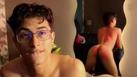 Aaron Ezequiel online show from November 23, 10:10 pm