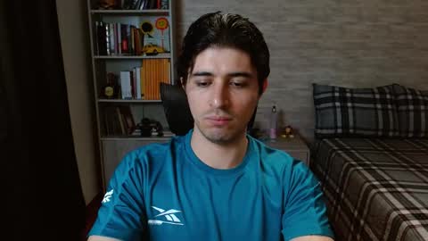 Aaron online show from March 22, 10:15 pm