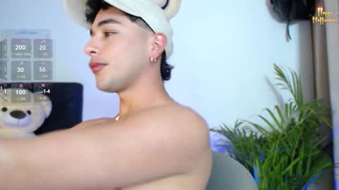 KAI  online show from November 26, 9:29 pm