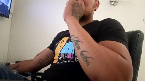 ig aaron hunter123 online show from December 23, 6:16 pm