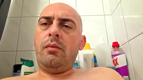 abas1986 online show from December 15, 10:01 am