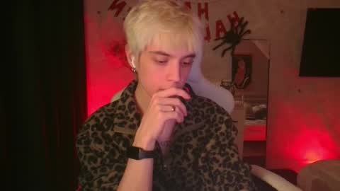 Nick online show from October 28, 3:47 pm