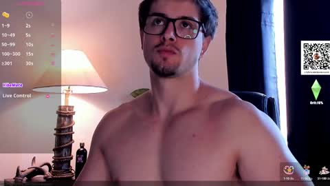 Snapshot of adam_bouton chatting on October 21, 12:30 pm Adam online show from October 21, 12:30 pm
