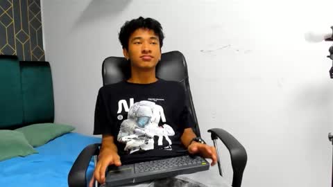 adam_ford1 online show from January 14, 6:44 pm