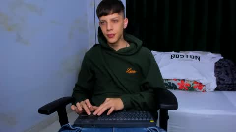 Snapshot of adam_hard_ chatting on January 15, 7:55 pm Adam online show from January 15, 7:55 pm